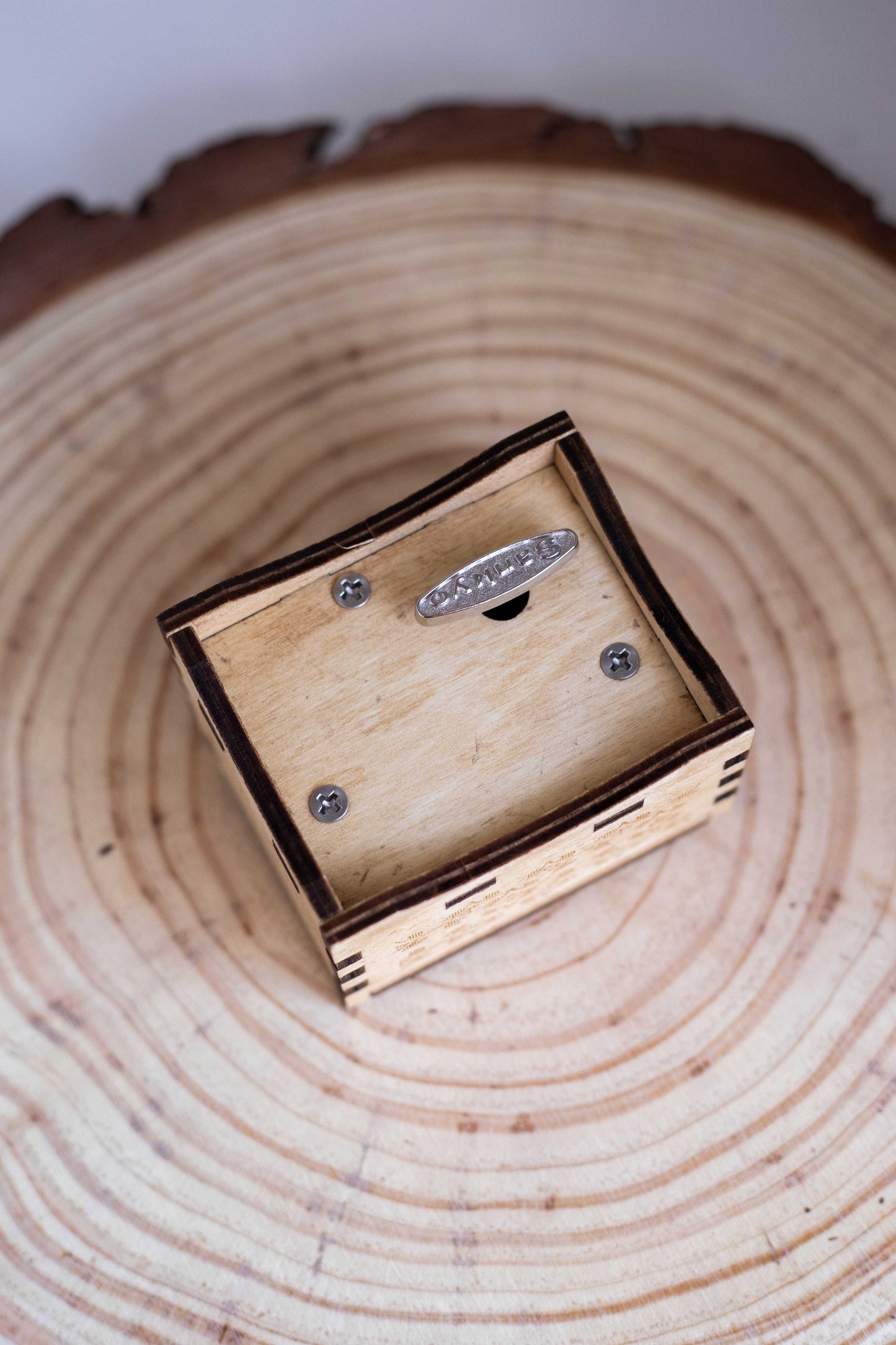 Happy Birthday - Cajita Musical