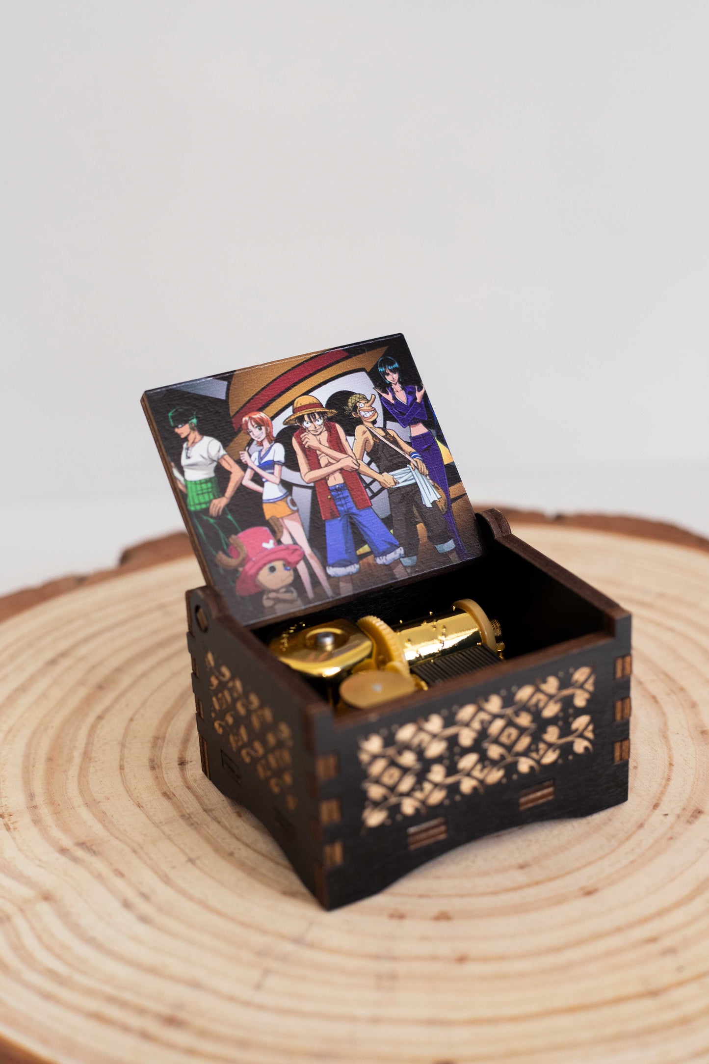 One Piece - Hikari E (Golden)