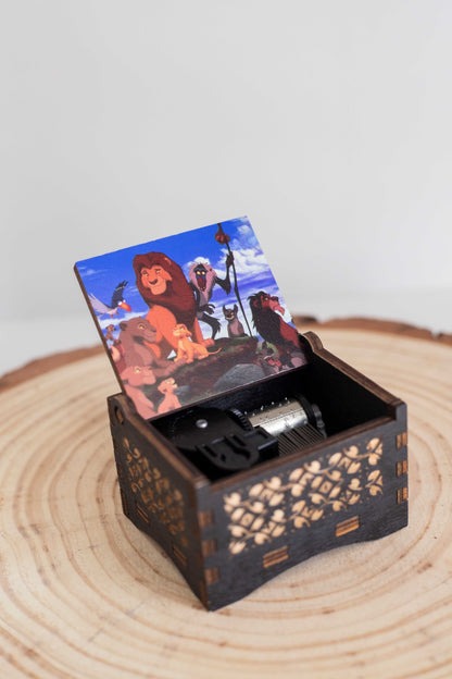 Rey León - Cajita Musical