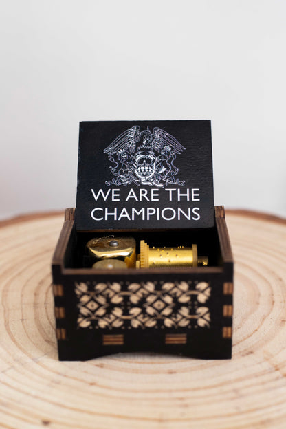 Queen - We Are The Champions