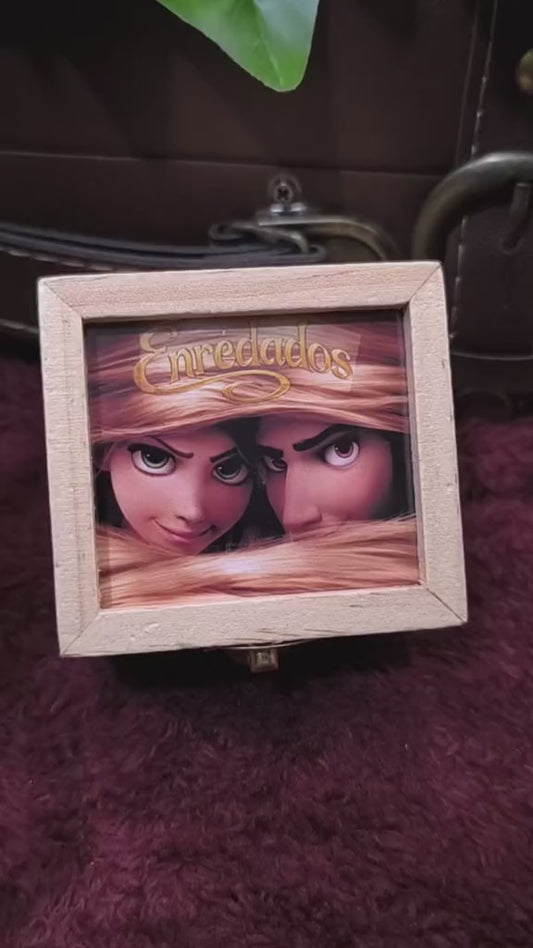 RAPUNZEL - VEO EN TI LA LUZ