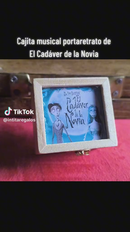 El Cadáver de la Novia - Portaretrato Musical